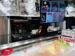 -成都你六姐·牛肉冒菜(信泰中心商场店)