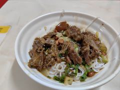 -阿阳牛腩腌面店