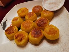 -老码头黑皮肘子锅包肉熏酱水饺(文政街店)
