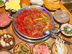-老街·稳拈老火锅(海椒市店)