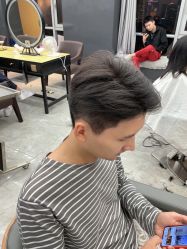 -藤野造型烫发染发