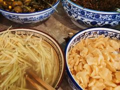 -镇南锅盖面馆(解放路店)