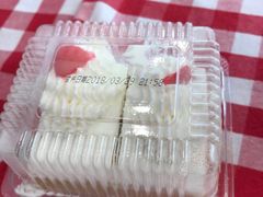 鲜奶i小方-红宝石·鲜奶小方·海派西点房(南丹店)