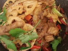 -万重锦·人文川菜馆(骡马市店)