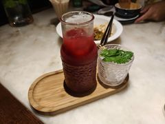 杨梅汁-绿茶餐厅(松江万达店)