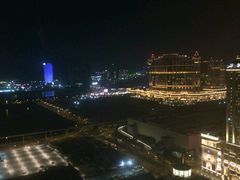-影汇之星8字形摩天轮