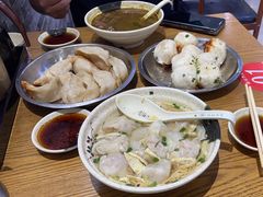 -黄阿姨锅贴大王(万航渡路店)