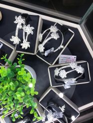 -凤凰县苗族银饰锻制技艺传习所