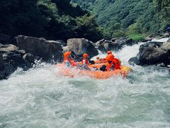 -雅鲁激流探险漂流
