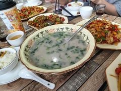 -南雄雄州土菜餐厅(粤北大厦店)