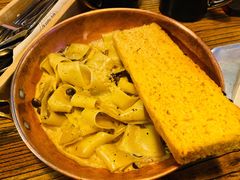 -I HOLIC艾豪丽披萨(KKone店)