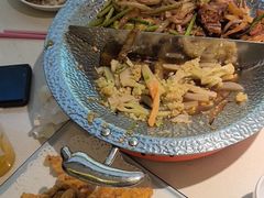 -小鱼小牛(世欧广场店)