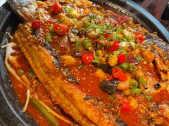 -鸣记脆皮烤鱼·海鲜烤鱼(三八广场店)