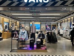 -VANS(三里屯太古里店)