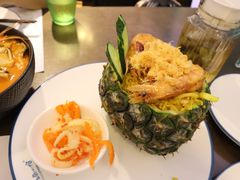 -美奈小馆·越南料理(中航城君尚购物中心店)