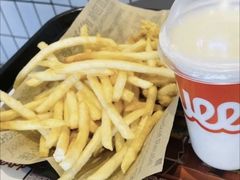 薯条奶茶两件套兑换券-肯德基(西安兴庆店)