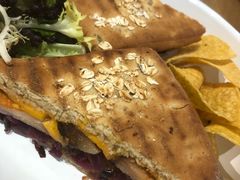 -HELLO 27 意面·沙拉·帕尼尼