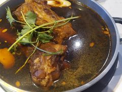 -运气牛自助酱大骨火锅(南京东路店)