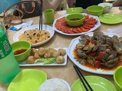 -小海豚•老字号海鲜餐厅(天涯店)