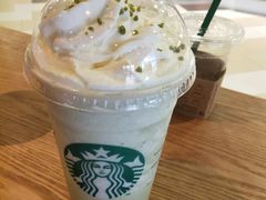 -星巴克(杭州西湖银泰1F店)