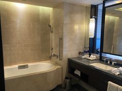 -舟山希尔顿酒店