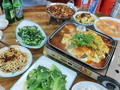 -邹胖哥好好吃餐馆(荔波美食街店)