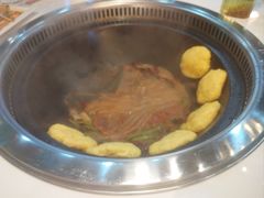 -哈尔滨烧烤·山河村铁锅炖(交大店)