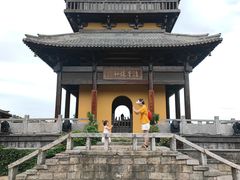 -茅山东方盐湖城景区