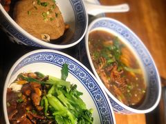 -沪西老弄堂面馆(定西路店)