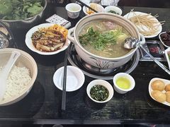 -黔府豆米火锅野菜馆(南马店)