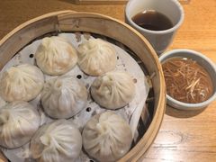 -馋三尺蟹粉小笼(人民广场店)