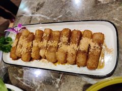 -三人行骨头王火锅(长寿店)