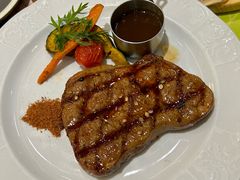 -西语炭烧牛排·西厨(石龙店)