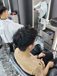 -藤野造型烫染优质