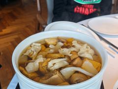 花胶螺头爵士汤-粤界(望京金辉店)