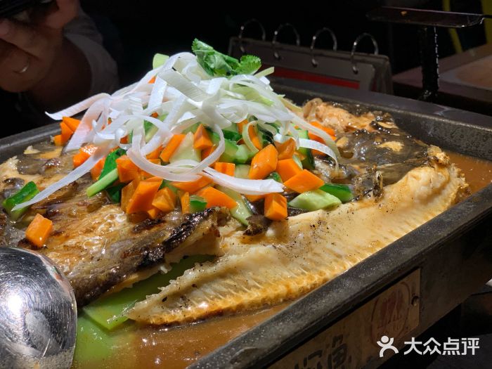 探魚·鮮青椒爽麻烤魚(靜安大融城店)圖片