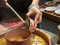 -菌自由丨野生菌火锅特色庭院餐厅(丽江古城店)