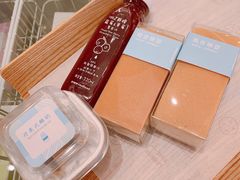 -好利来(高新枫叶广场店)