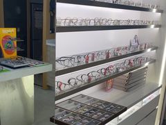 -视野联行眼镜·蔡司·尼康战略合作店(城西银泰店)