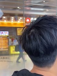 -川和潮人