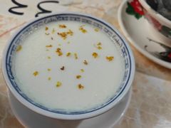 -周大娘牛乳(旧寨古村总店)