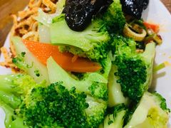 -豫老三牛肉拉面(南阳路店)