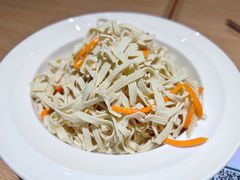 -天怡興·百年蒸饺(中心书城店)