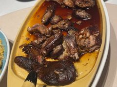 -八府香鸭·啫啫煲(华山路店)