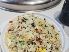 广式香肠炒饭-钢管厂五区小郡肝串串香火锅(人民广场店)