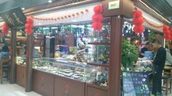 -灵彩珠宝(朗香街店)
