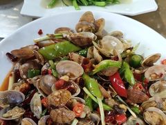 -范饭椰林川湘味海鲜·椰子鸡(三亚湾椰梦长廊店)