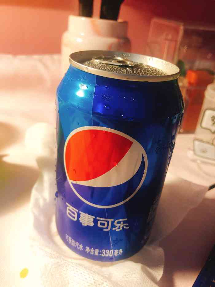 点外卖配上饿了吗红包 十五元上下哦(看红包大小)还送一瓶百事可 !!
