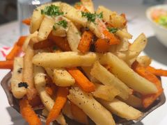 -春树下·树屋花房西餐厅(罍街AS1980店)