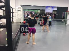 -拳义格斗搏击散打泰拳拳击俱乐部(裕华店)